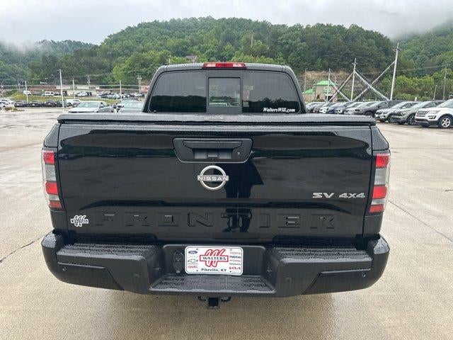 2022 Nissan Frontier Crew Cab 4x4 SV Auto