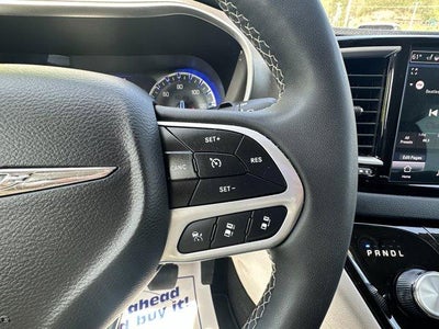 2024 Chrysler Pacifica Touring L FWD