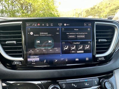 2024 Chrysler Pacifica Touring L FWD