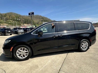 2024 Chrysler Pacifica Touring L FWD