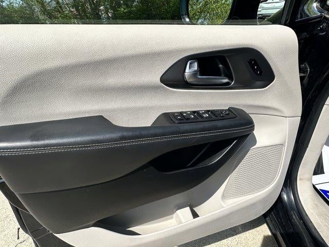 2024 Chrysler Pacifica Touring L FWD