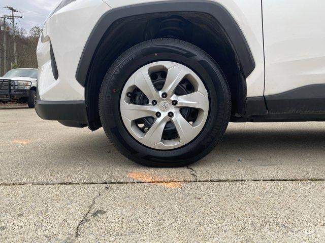 2021 Toyota RAV4 LE AWD (Natl)