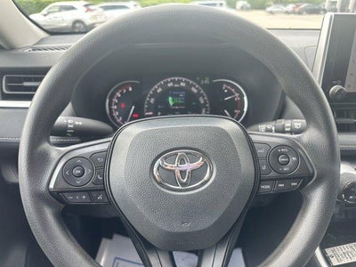 2025 Toyota RAV4 XLE AWD (Natl)