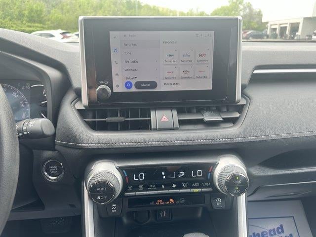 2025 Toyota RAV4 XLE AWD (Natl)