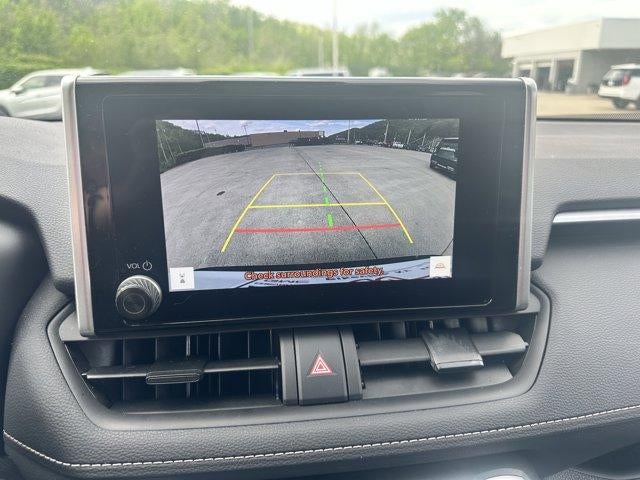 2025 Toyota RAV4 XLE AWD (Natl)