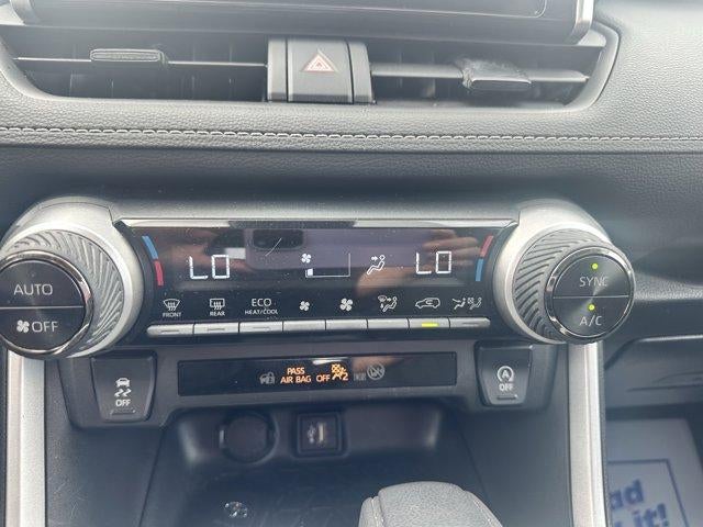 2025 Toyota RAV4 XLE AWD (Natl)