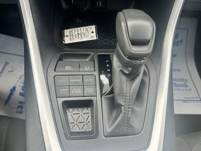 2025 Toyota RAV4 XLE AWD (Natl)