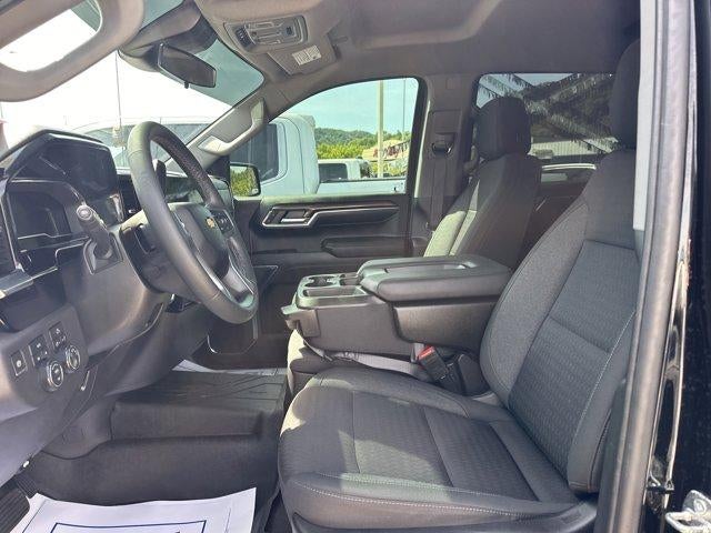 2024 Chevrolet Silverado 1500 Crew Cab Short Box 4-Wheel Drive LT 1LT