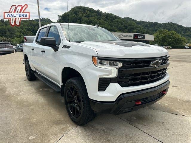 2023 Chevrolet Silverado 1500 Crew Cab Short Box 4-Wheel Drive LT Trail Boss