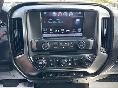 2017 Chevrolet Silverado 1500 Crew Cab Short Box 4-Wheel Drive LT Z71
