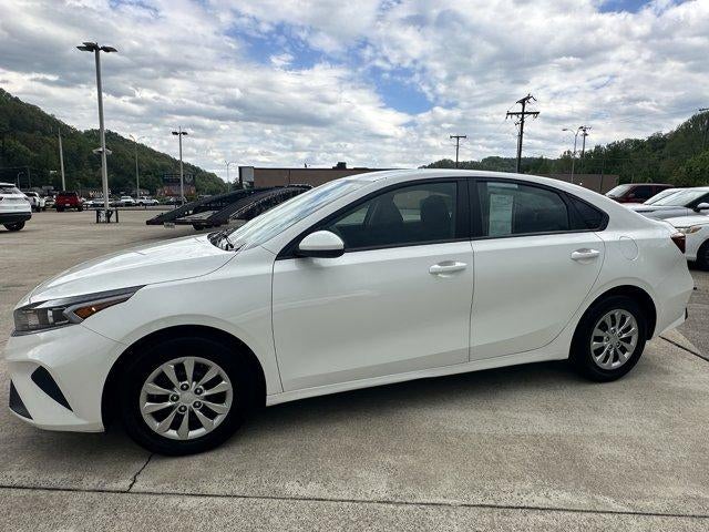 2024 Kia Forte LX IVT
