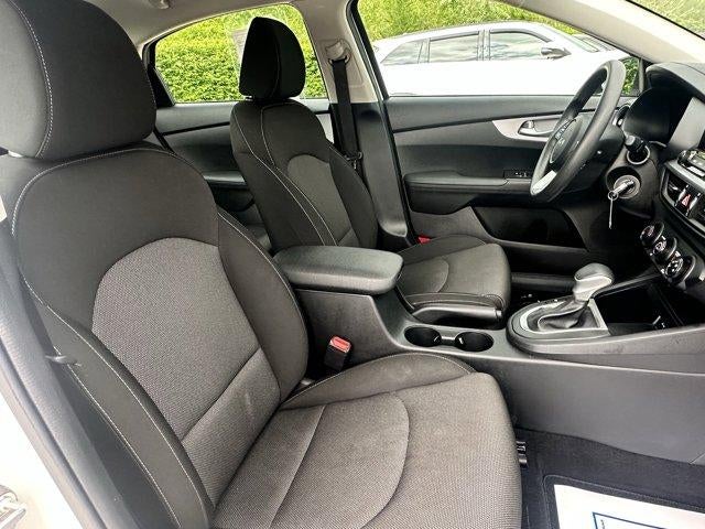 2024 Kia Forte LX IVT