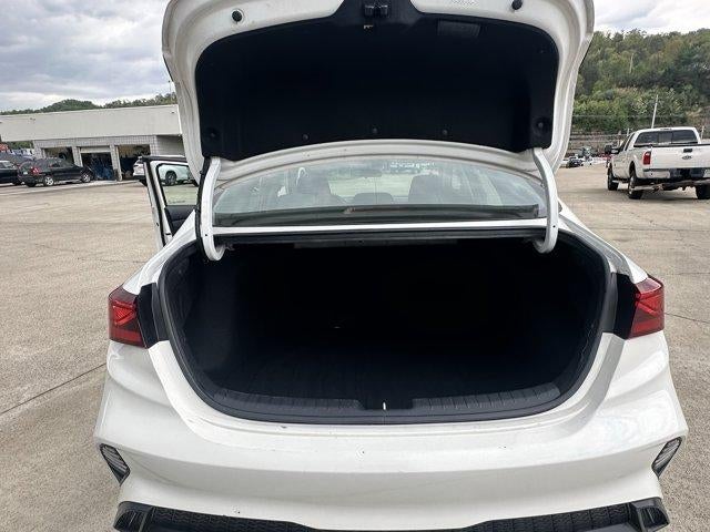 2024 Kia Forte LX IVT