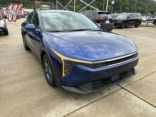 2025 Kia K4 LXS FWD