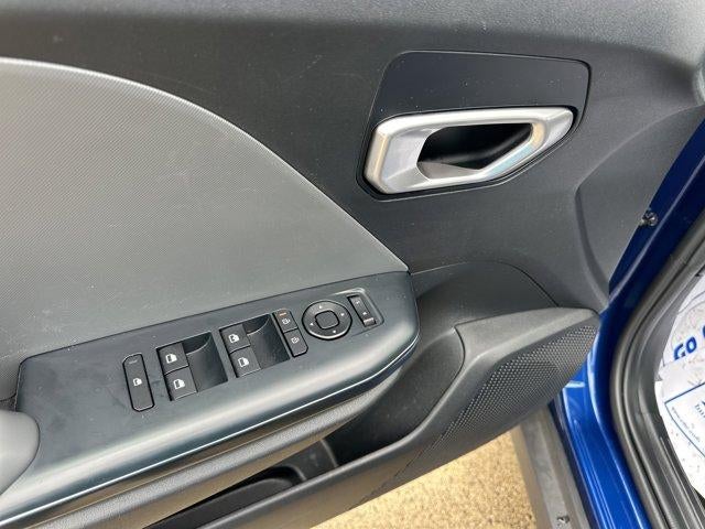 2025 Kia K4 LXS FWD