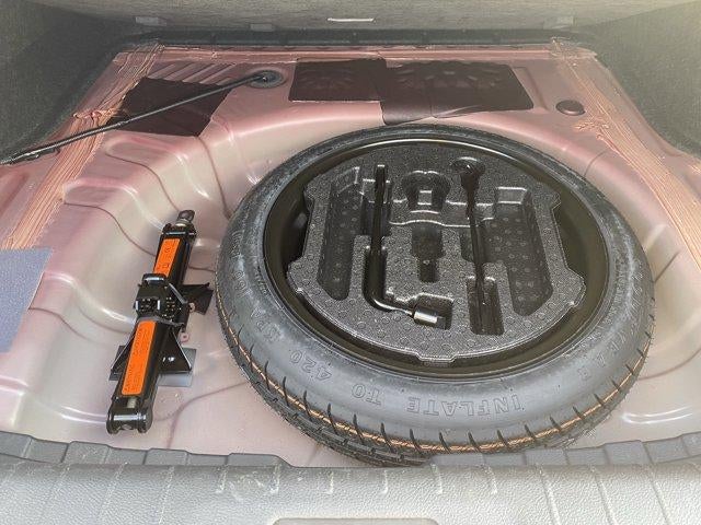 2024 Nissan Sentra SV CVT