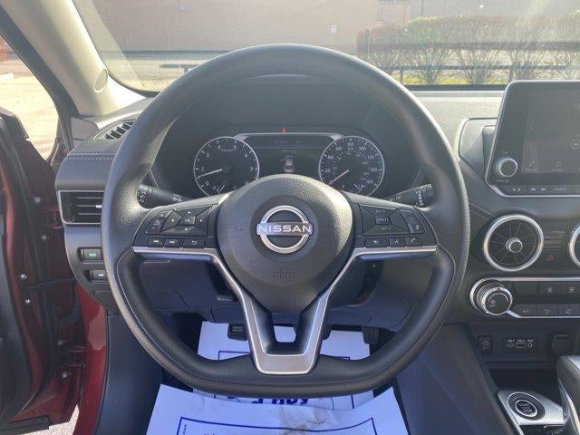2024 Nissan Sentra SV CVT