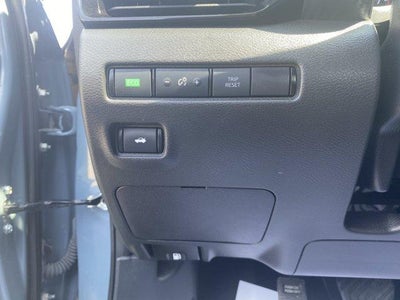 2024 Nissan Sentra SV CVT