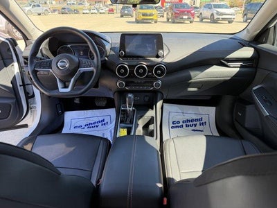 2023 Nissan Sentra SR CVT