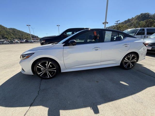 2023 Nissan Sentra SR CVT