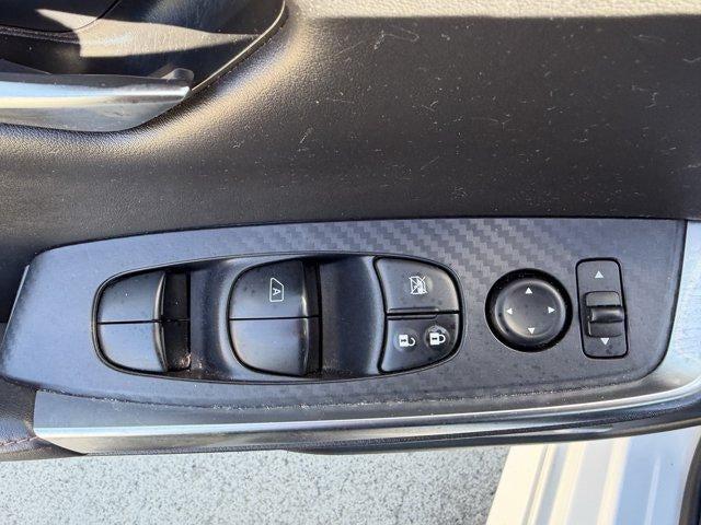 2023 Nissan Sentra SR CVT