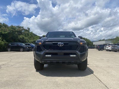 2024 Toyota Tacoma 4WD 4WD TRD Off Road Double Cab 5' Bed AT (Natl)