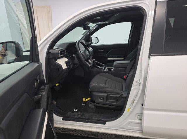 2024 Toyota Tacoma 4WD 4WD TRD Off Road Double Cab 5' Bed AT (Natl)