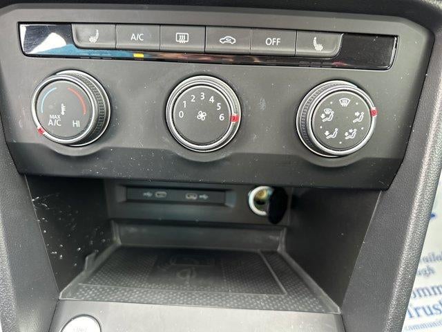 2022 Volkswagen Taos SE 4MOTION