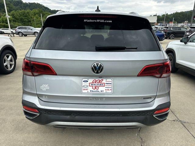 2022 Volkswagen Taos SE 4MOTION
