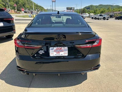 2025 Toyota Camry LE (Natl)