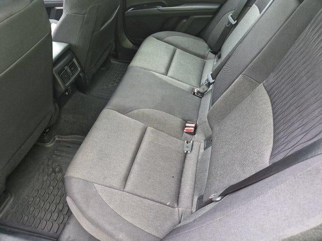 2025 Toyota Camry LE (Natl)