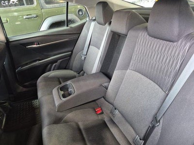 2025 Toyota Camry LE (Natl)
