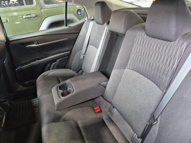 2025 Toyota Camry LE (Natl)