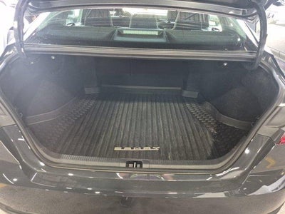 2025 Toyota Camry LE (Natl)