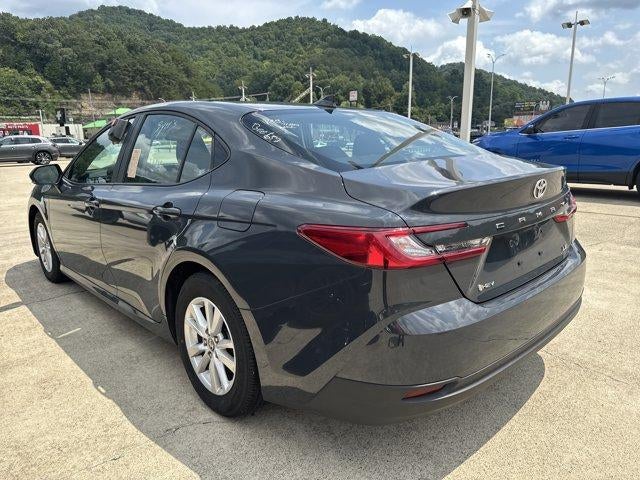 2025 Toyota Camry LE (Natl)