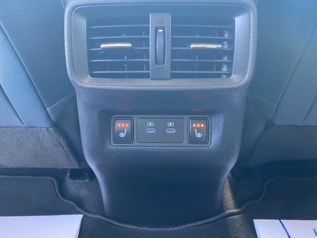 2025 Nissan Murano AWD Platinum