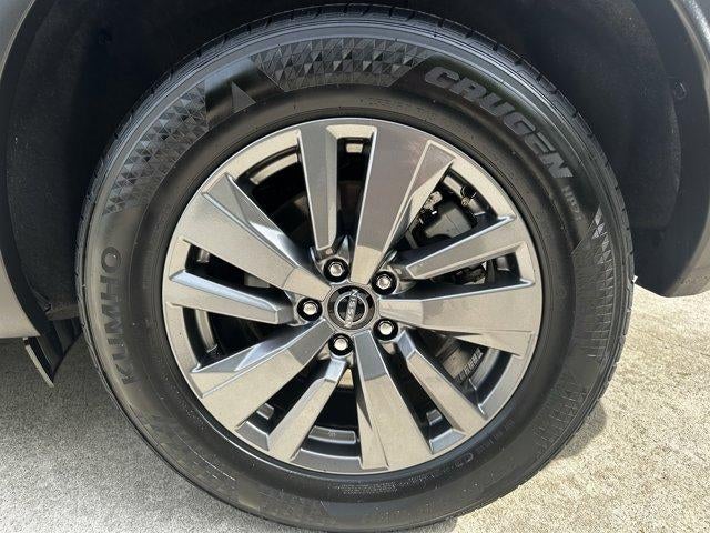 2025 Nissan Pathfinder SV 4WD