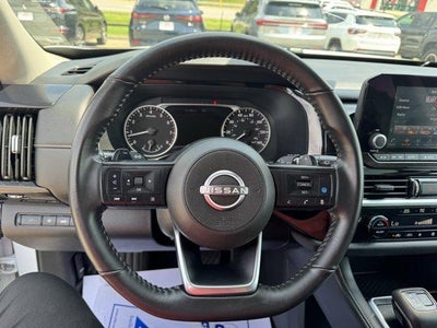 2025 Nissan Pathfinder SV 4WD