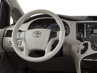 2013 Toyota Sienna 5dr 8-Pass Van V6 XLE FWD (Natl)