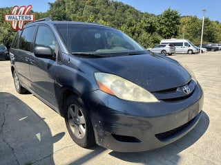 2009 Toyota Sienna 5dr 8-Pass Van LE FWD (Natl)
