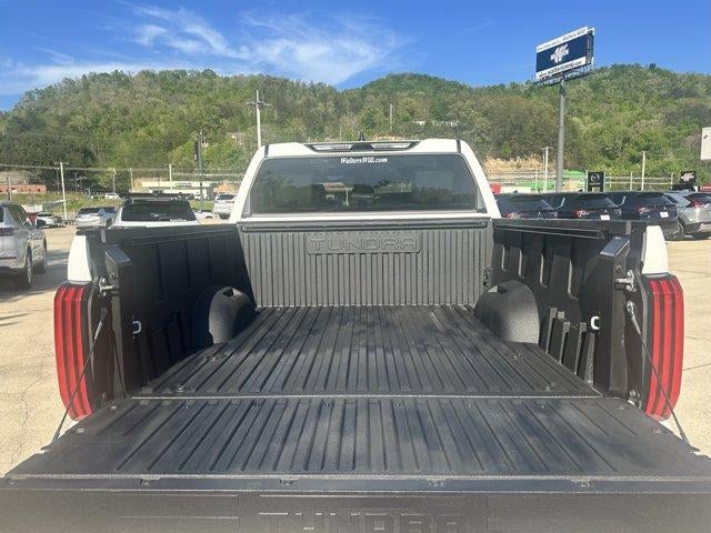 2024 Toyota Tundra 4WD 4WD SR5 CrewMax 5.5' Bed (Natl)