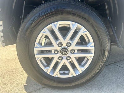 2024 Toyota Tundra 4WD 4WD SR5 CrewMax 5.5' Bed (Natl)