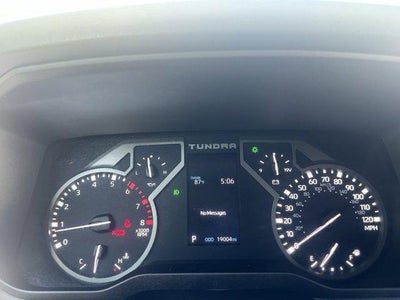 2024 Toyota Tundra 4WD 4WD SR5 CrewMax 5.5' Bed (Natl)