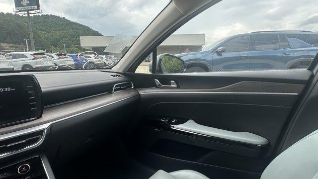 2021 Kia K5 EX Auto FWD