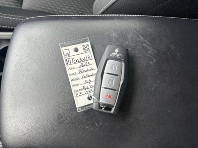 2023 Mitsubishi Outlander ES S-AWC