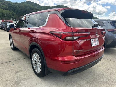 2023 Mitsubishi Outlander ES S-AWC