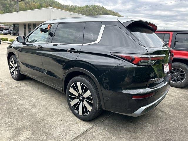 2025 Mitsubishi Outlander Platinum Edition S-AWC