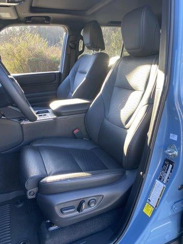 2025 Toyota Land Cruiser 4WD (GS)