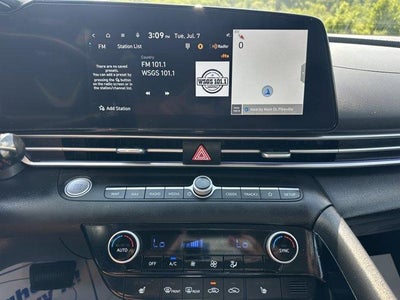 2024 Hyundai ELANTRA Limited IVT