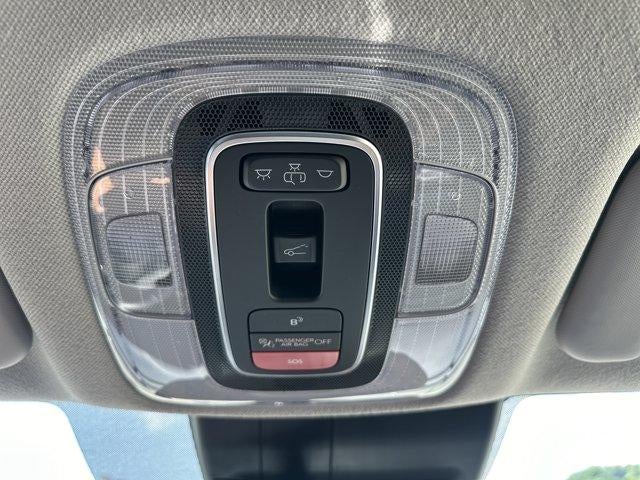2024 Hyundai ELANTRA Limited IVT
